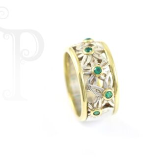 18k Yellow Gold and Silver Emerald Daisy Ring