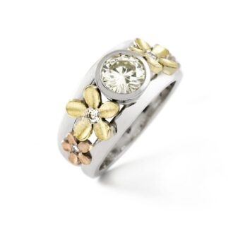 9k White, Yellow and Rose Gold Daisy Ring set with Diamonds