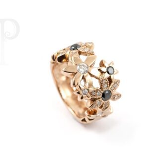 18k Rose Gold Black and White Diamond Daisy 'Catherine' Ring